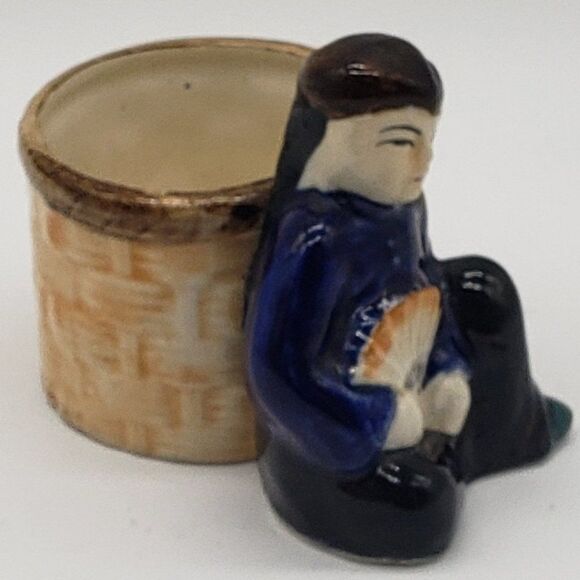 Occupied Japan Vintage Hand Painted Porcelain Sitting Japanese Man w/Fan Planter - Picture 6 of 11